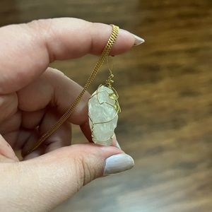 GOLD WIRE WRAPPED QUARTZ NECKLACE